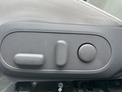 2024 Hyundai Kona SEL GREAT FUEL ECONOMY