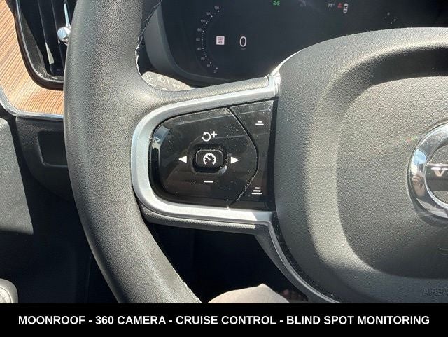 2023 Volvo XC60 B5 Ultimate Bright Theme AWD
