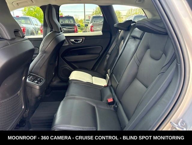 2023 Volvo XC60 B5 Ultimate Bright Theme AWD