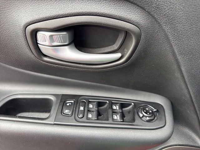 2023 Jeep Renegade Latitude 4WD