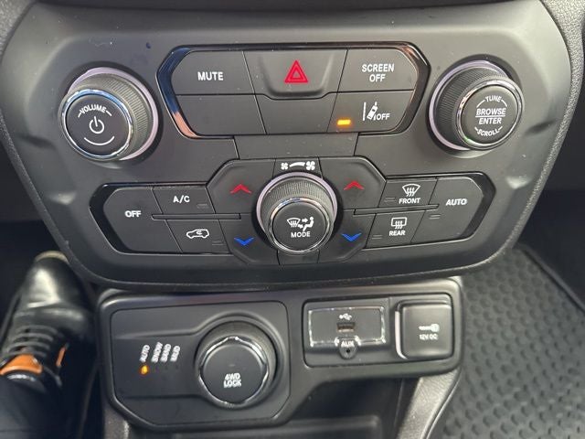 2023 Jeep Renegade Latitude 4WD