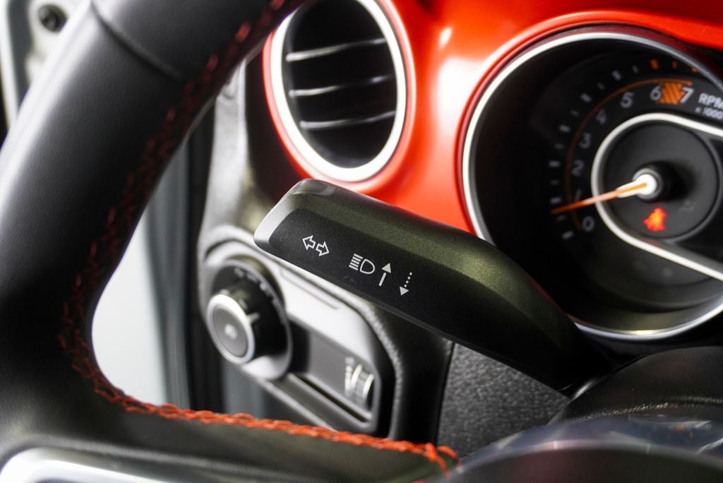 2023 Jeep Wrangler Rubicon Navigation System & ParkView Rear Back-Up Camera