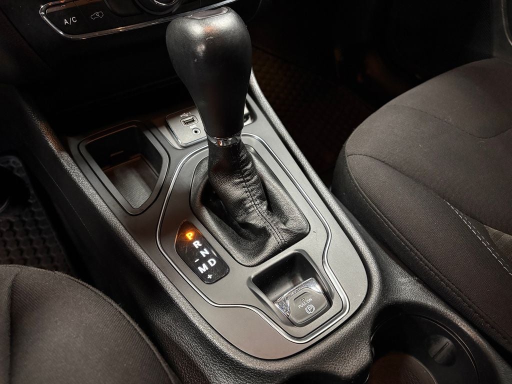 2019 Jeep Cherokee Latitude ParkView Rear Back-Up Camera