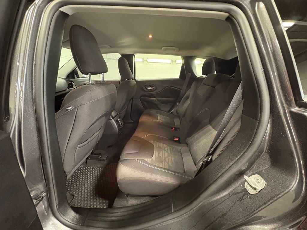 2019 Jeep Cherokee Latitude ParkView Rear Back-Up Camera