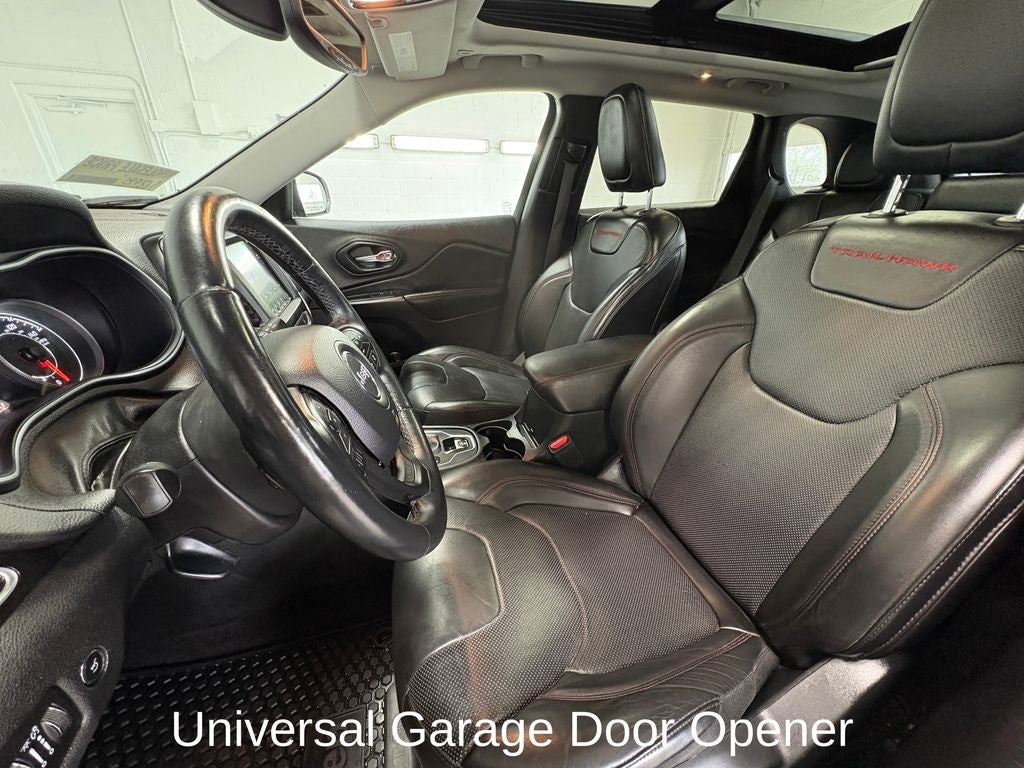 2019 Jeep Cherokee Trailhawk Technology Group