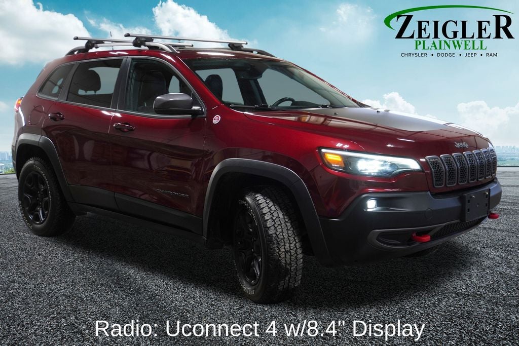 2020 Jeep Cherokee Trailhawk Navigation System & Full Sunroof