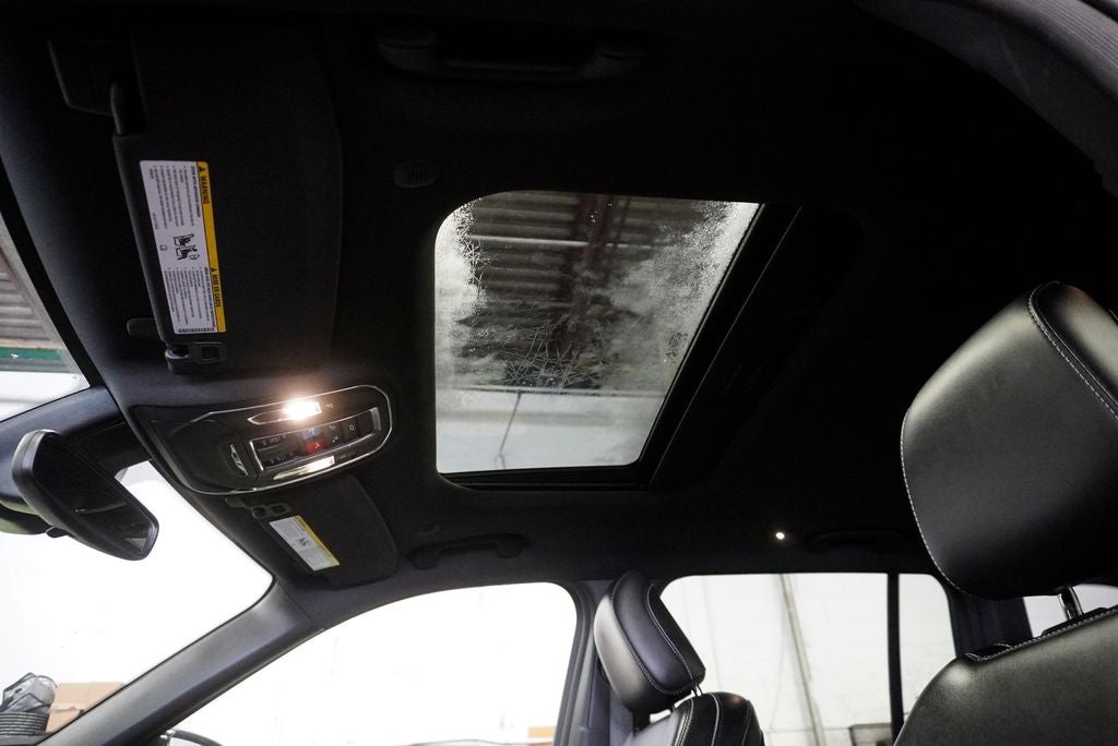 2023 Jeep Grand Cherokee Altitude X Power Sunroof & Capri Leatherette/Suede Seats