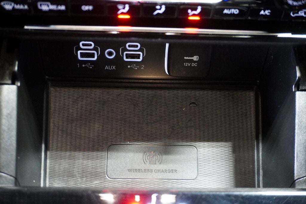 2023 Jeep Grand Cherokee Altitude X Power Sunroof & Capri Leatherette/Suede Seats