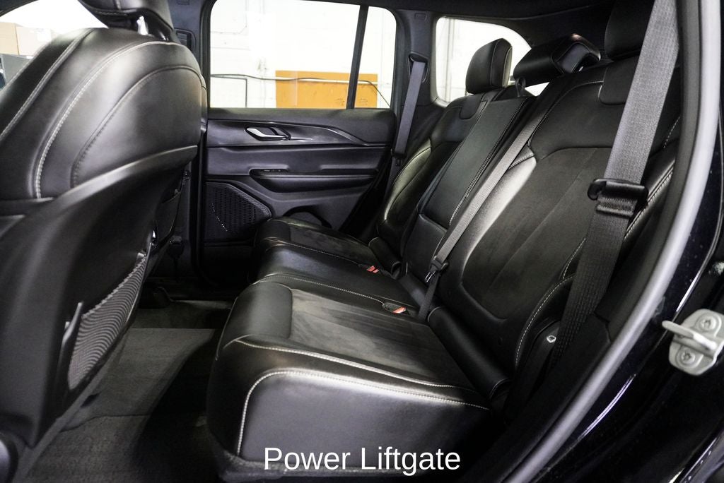 2023 Jeep Grand Cherokee Altitude X Power Sunroof & Capri Leatherette/Suede Seats