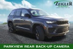 2023 Jeep Grand Cherokee Altitude ParkView Rear Back-Up Camera & Radio: Uconnect 5 w