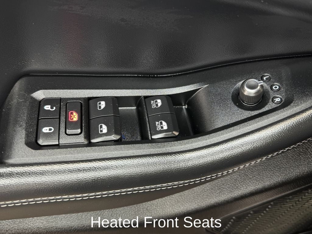 2023 Jeep Grand Cherokee Laredo Luxury Tech Group I