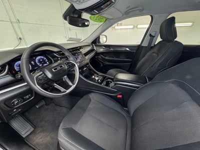 2023 Jeep Grand Cherokee Laredo Luxury Tech Group I