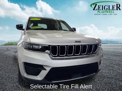 2023 Jeep Grand Cherokee Laredo Luxury Tech Group I
