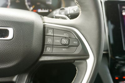 2023 Jeep Grand Cherokee Altitude X Power Sunroof & ParkView Rear Back-Up Camera