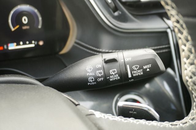 2023 Jeep Grand Cherokee Altitude X Power Sunroof & ParkView Rear Back-Up Camera