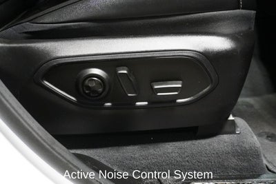 2023 Jeep Grand Cherokee Limited Navigation System & Surround View Camera System