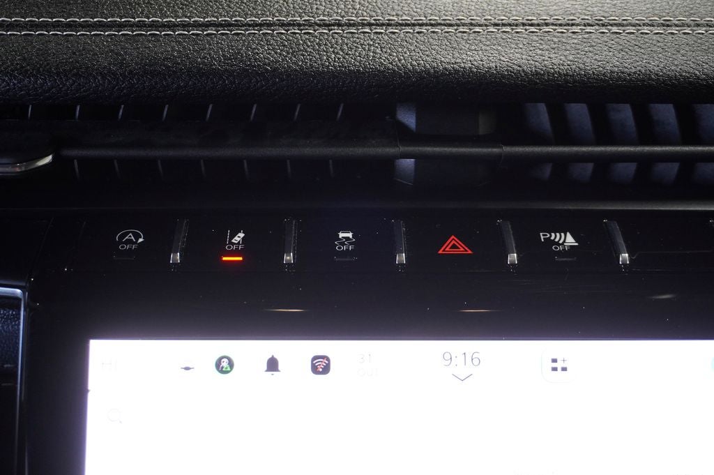 2023 Jeep Grand Cherokee Limited Navigation System & Surround View Camera System