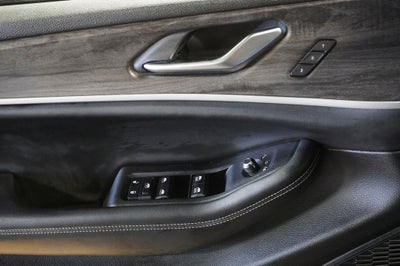 2023 Jeep Grand Cherokee Limited Navigation System & Surround View Camera System