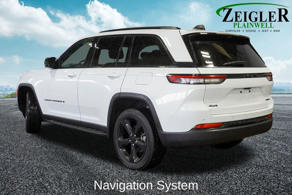 2024 Jeep Grand Cherokee Limited Dual-Pane Panoramic Sunroof & Navigation System