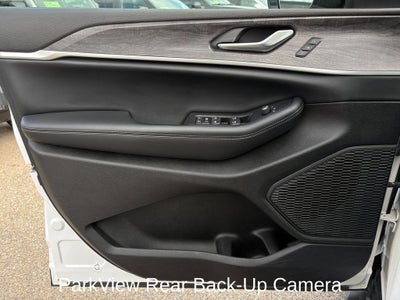 2024 Jeep Grand Cherokee Limited Navigation System
