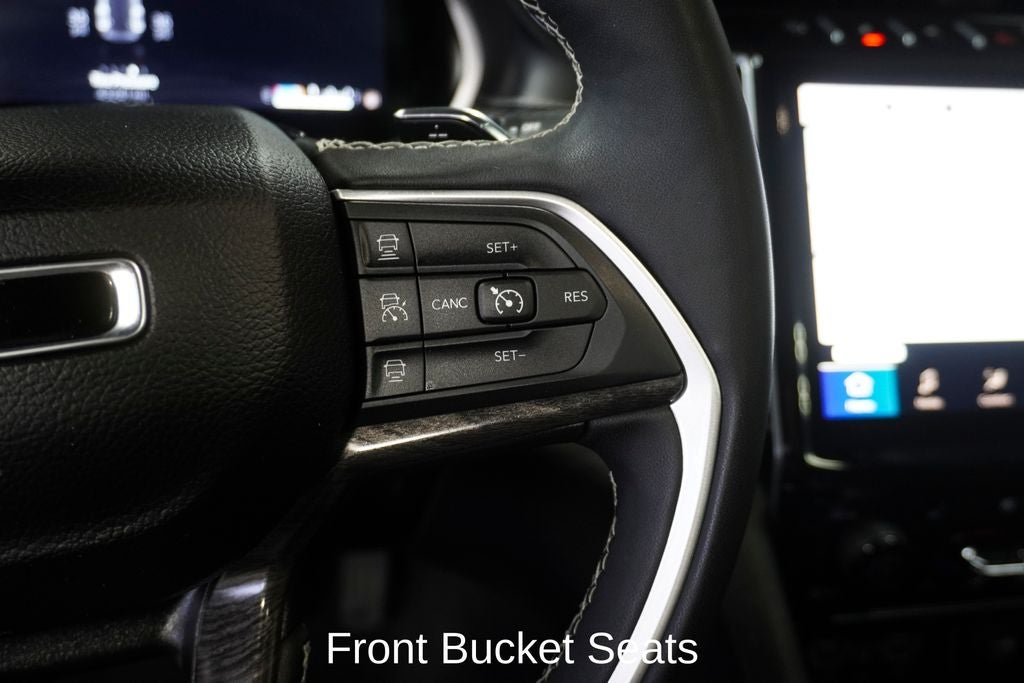 2024 Jeep Grand Cherokee Limited Navigation System & Dual-Pane Panoramic Sunroof