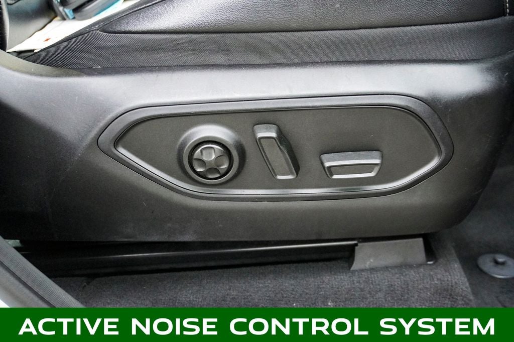 2023 Jeep Grand Cherokee Limited Surround View Camera System & Navigation