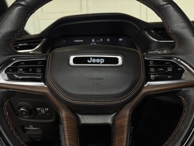 2023 Jeep Grand Cherokee Summit Power moonroof