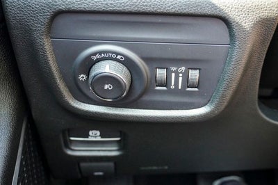 2022 Jeep Grand Cherokee L Limited Apple CarPlay & Google Android Auto