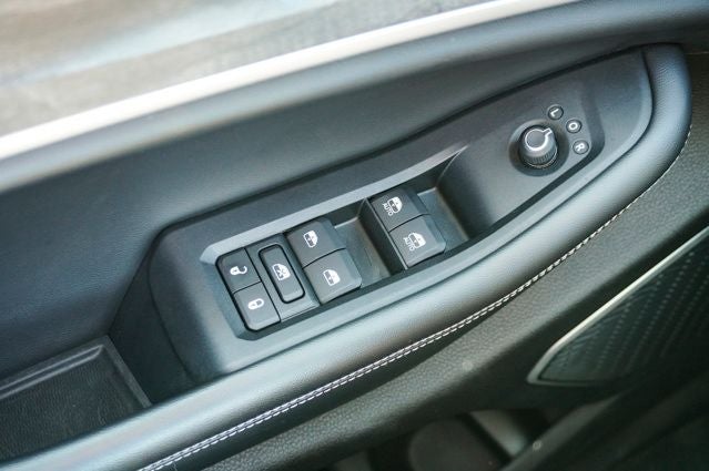 2022 Jeep Grand Cherokee L Limited Apple CarPlay & Google Android Auto