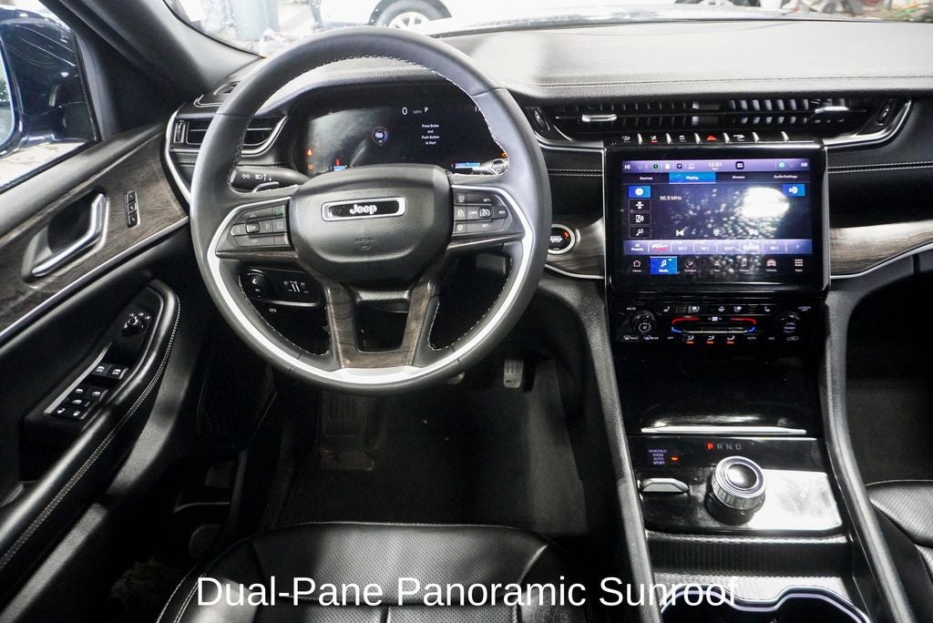 2024 Jeep Grand Cherokee L Limited Navigation System & Dual-Pane Panoramic Sunroof