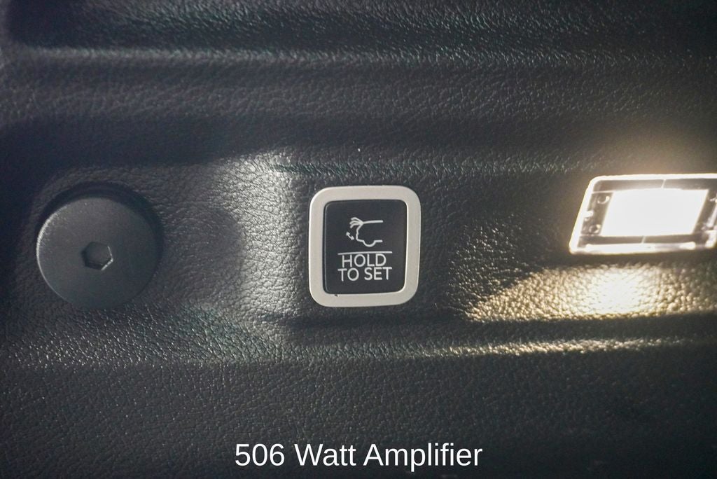 2024 Jeep Grand Cherokee L Limited Navigation System & Dual-Pane Panoramic Sunroof