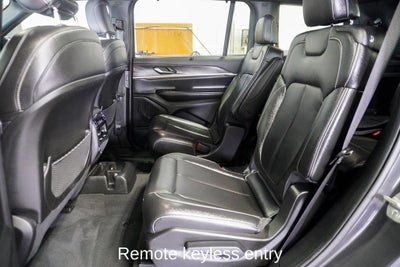 2024 Jeep Grand Cherokee L Limited Navigation System & Dual-Pane Panoramic Sunroof