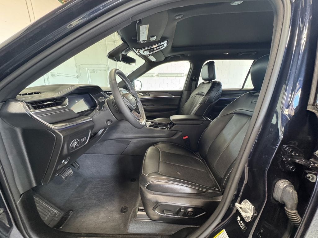 2023 Jeep Grand Cherokee L Overland