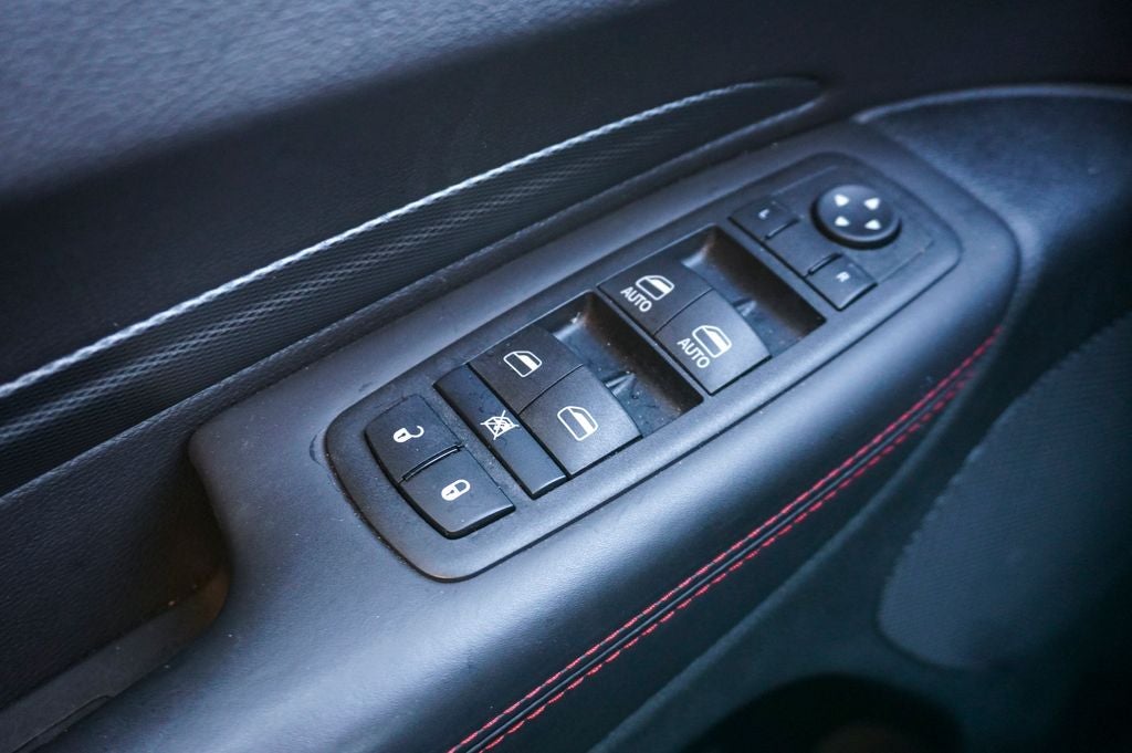 2025 Dodge Durango R/T Plus Navigation System & Power Sunroof