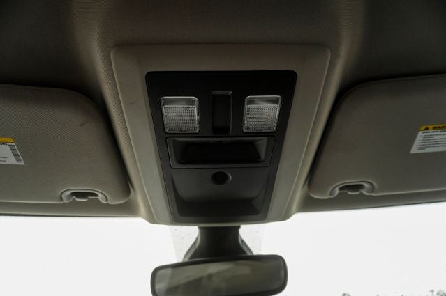 2022 RAM 1500 Classic SLT ParkView Rear Back-Up Camera & Integrated Voice Co