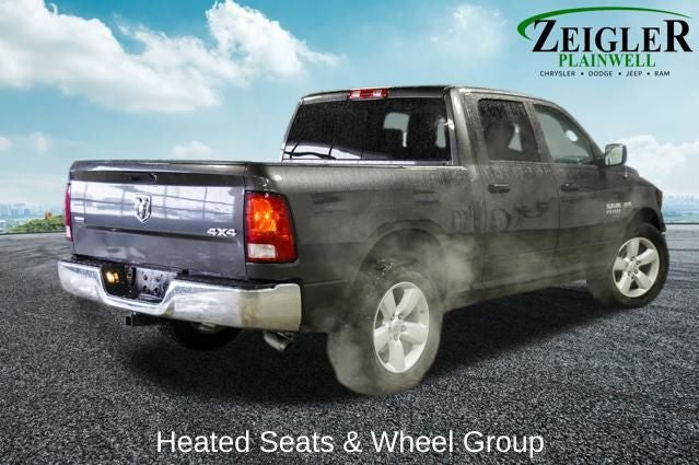 2023 RAM 1500 Classic SLT ParkView Rear Back-Up Camera & Apple CarPlay