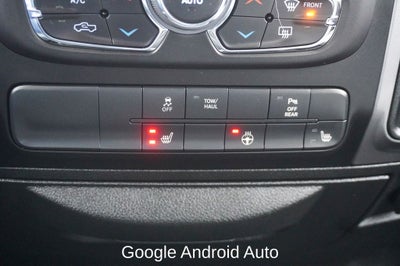 2022 RAM 1500 Classic SLT ParkView Rear Back-Up Camera & Integrated Voice Co