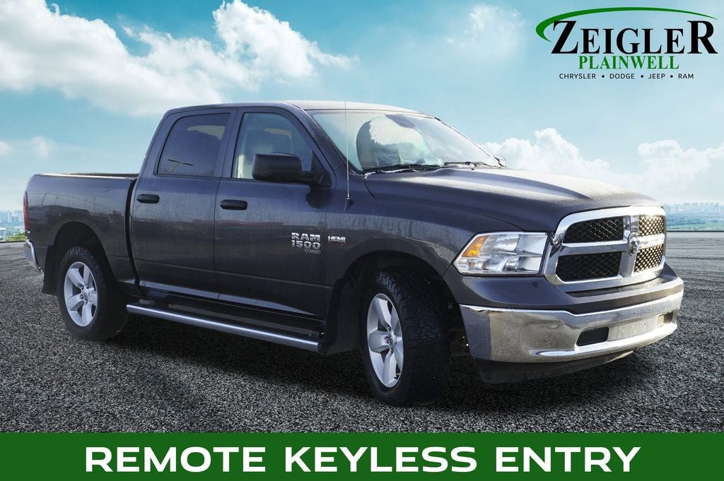 2023 RAM 1500 Classic SLT Integrated Voice Command w/Bluetooth & ParkView Re
