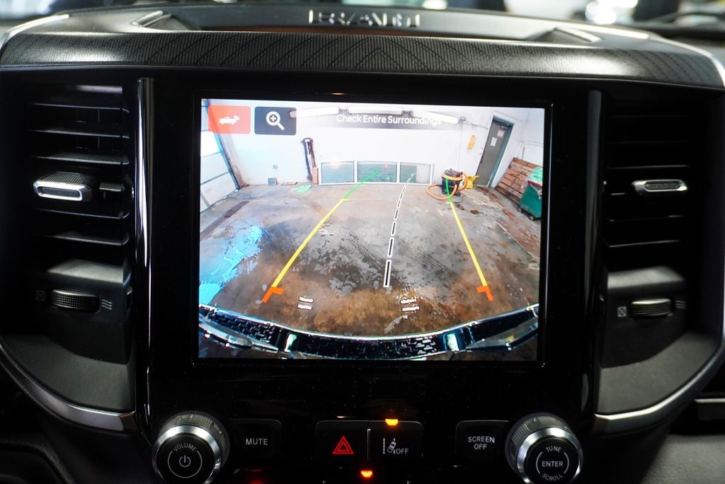 2025 RAM 1500 Big Horn/Lone Star Integrated Voice Command w/Bluetooth