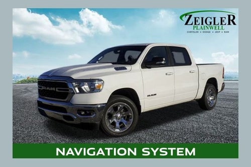 2022 RAM 1500 Big Horn/Lone Star Navigation System & ParkView Rear Back-Up Camera