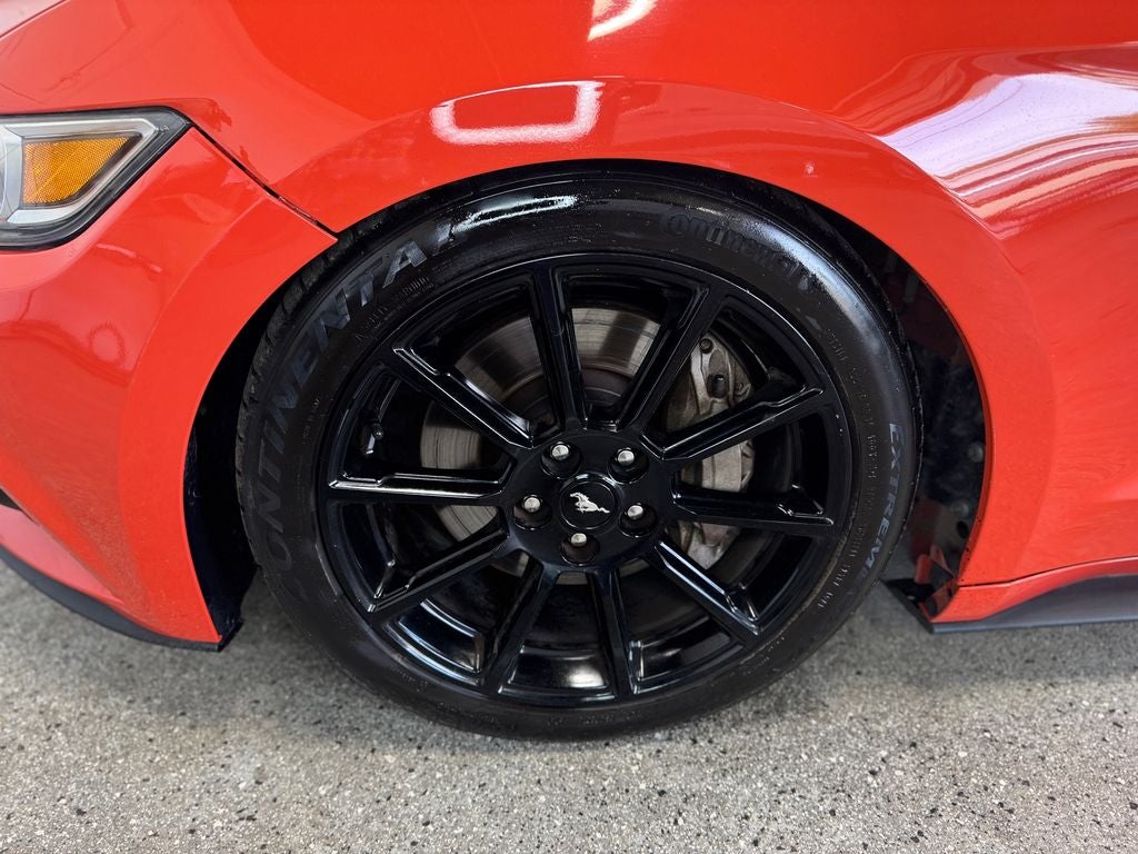 2016 Ford Mustang GT Premium Black Accent Package