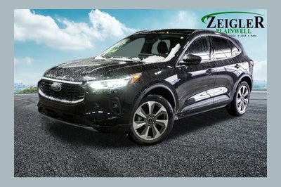 2025 Ford Escape Platinum 360-Degree Camera w/Split View & Navigation