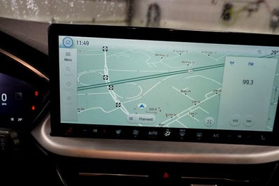 2025 Ford Escape Platinum 360-Degree Camera w/Split View & Navigation