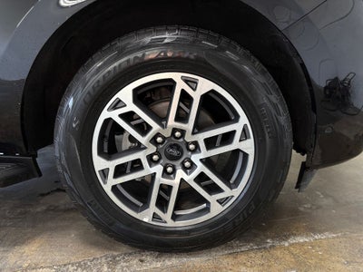 2025 Ford Expedition Active Navigation System