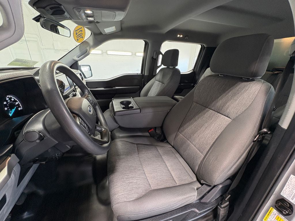 2021 Ford F-150 XL Paint Match Bed Cap-