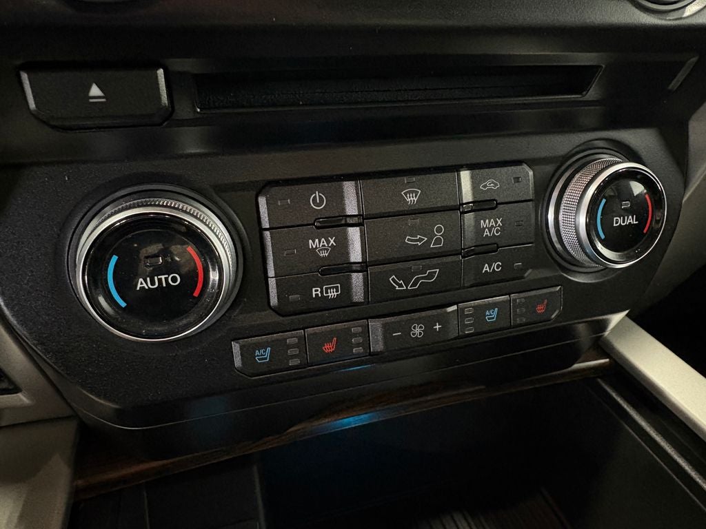 2017 Ford F-150 Lariat Twin Panel Moonroof