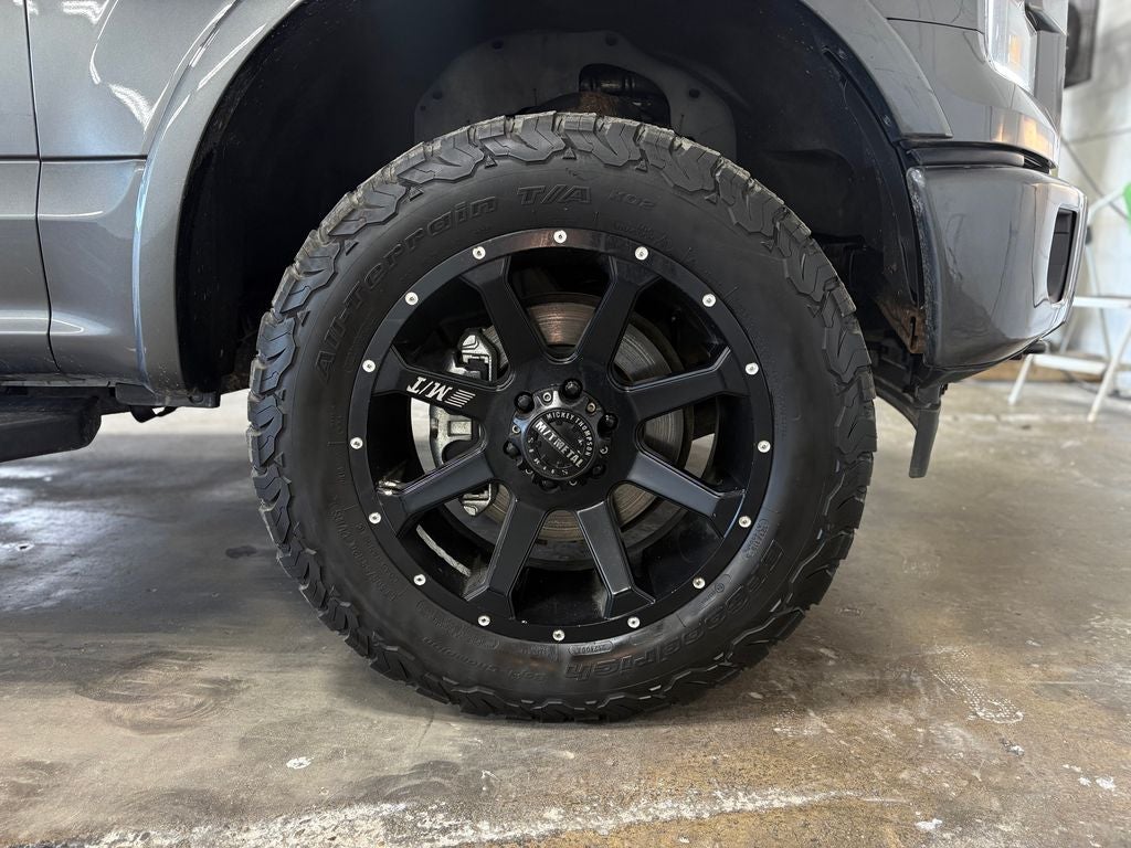 2017 Ford F-150 Lariat Voice-Activated Navigation