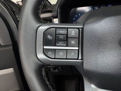 2025 Ford F-150 Lariat Navigation system