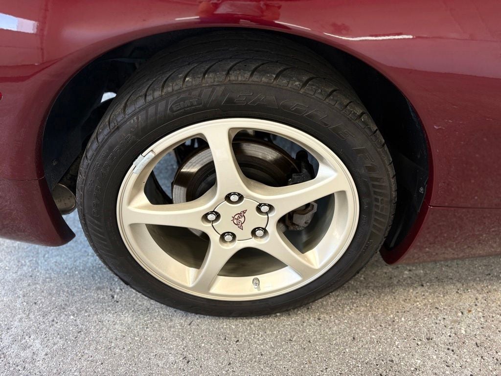 2003 Chevrolet Corvette Base