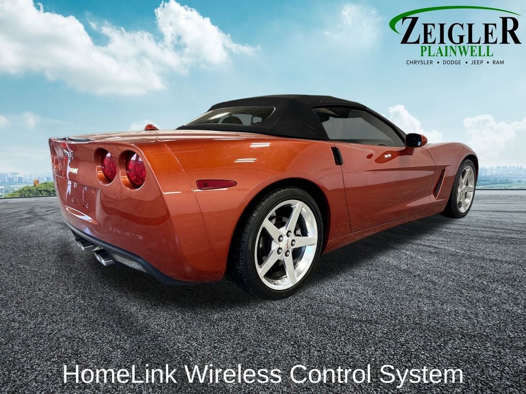 2005 Chevrolet Corvette Base ETR AM/FM Stereo w/CD/MP3/Navigation